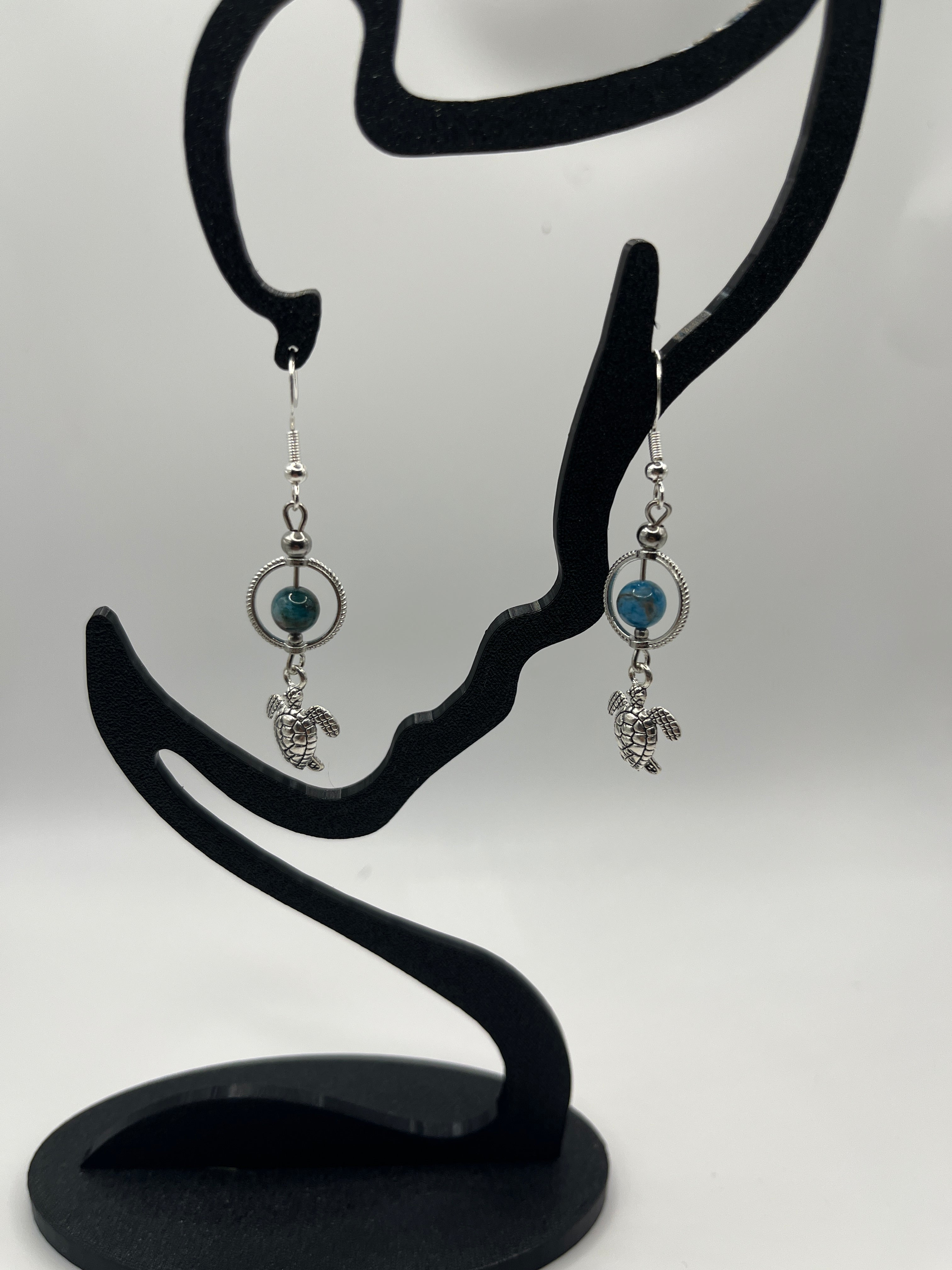 Boucles d'oreilles tortue/rond apatite