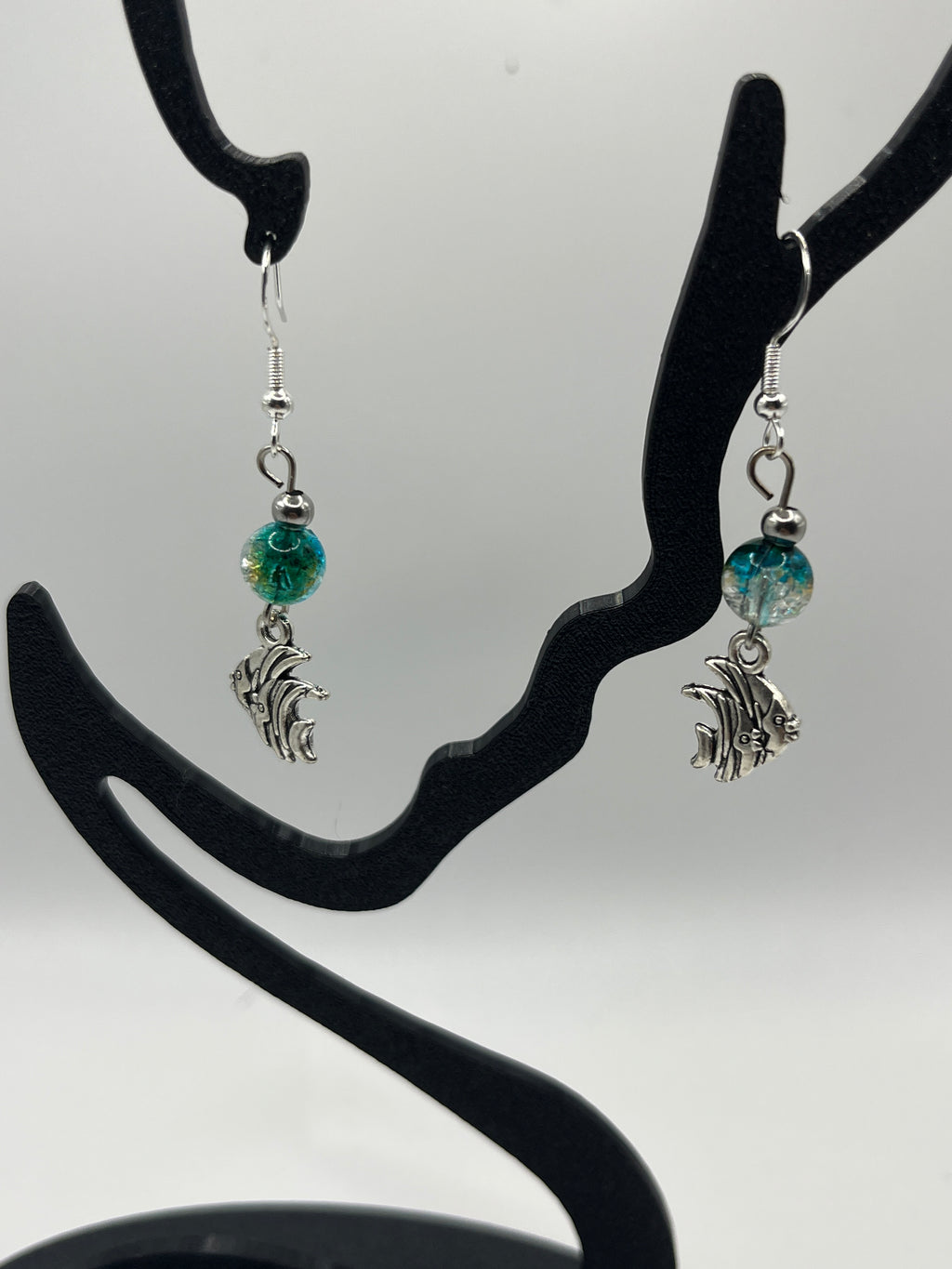 Boucles d'oreilles poissons tropicaux/ perle en verre