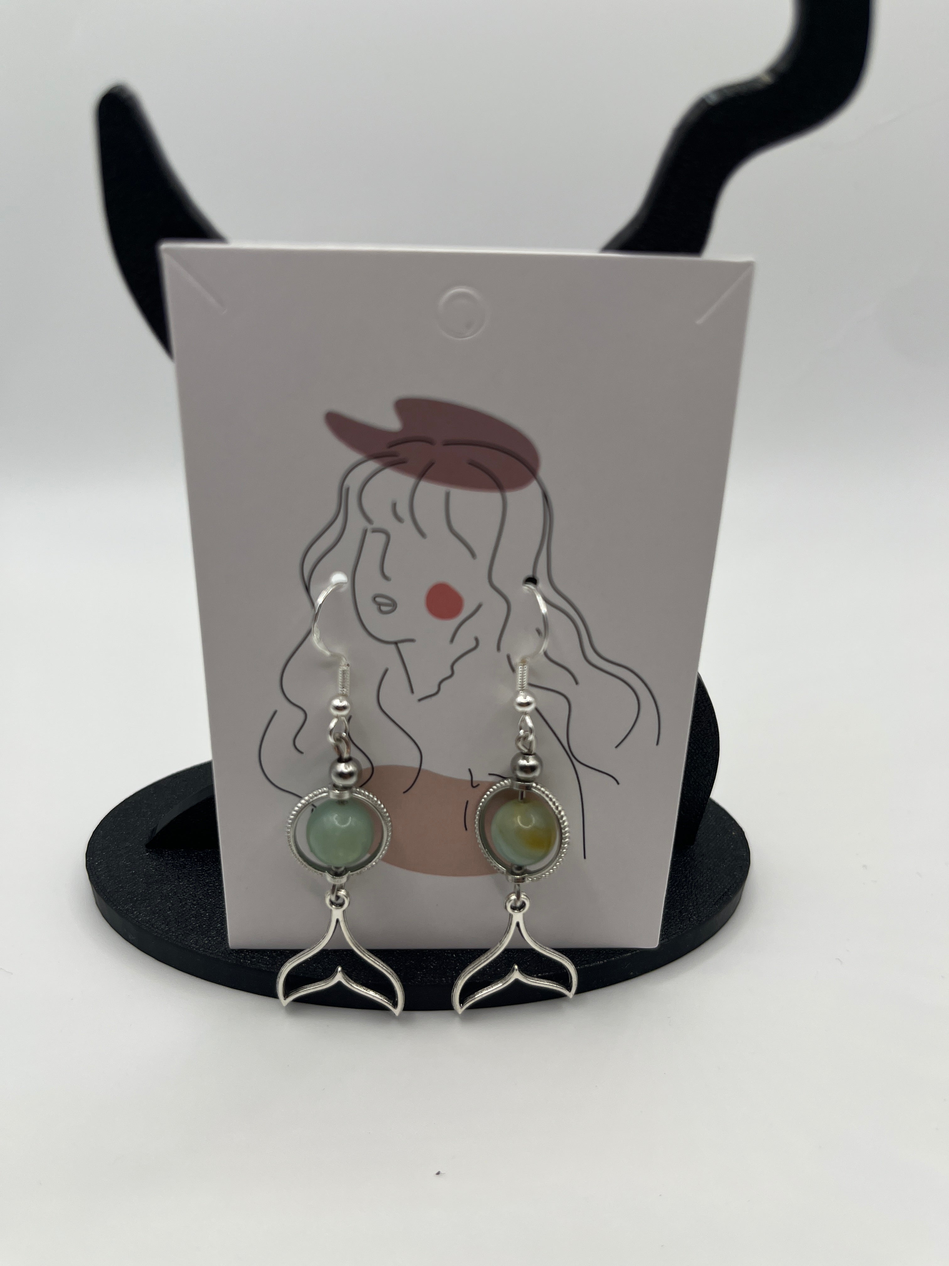 Boucles d'oreilles queue de baleine, amazonite