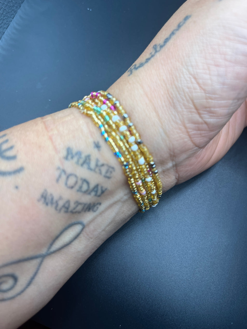 Lot de 6 bracelets en perles de rocaille