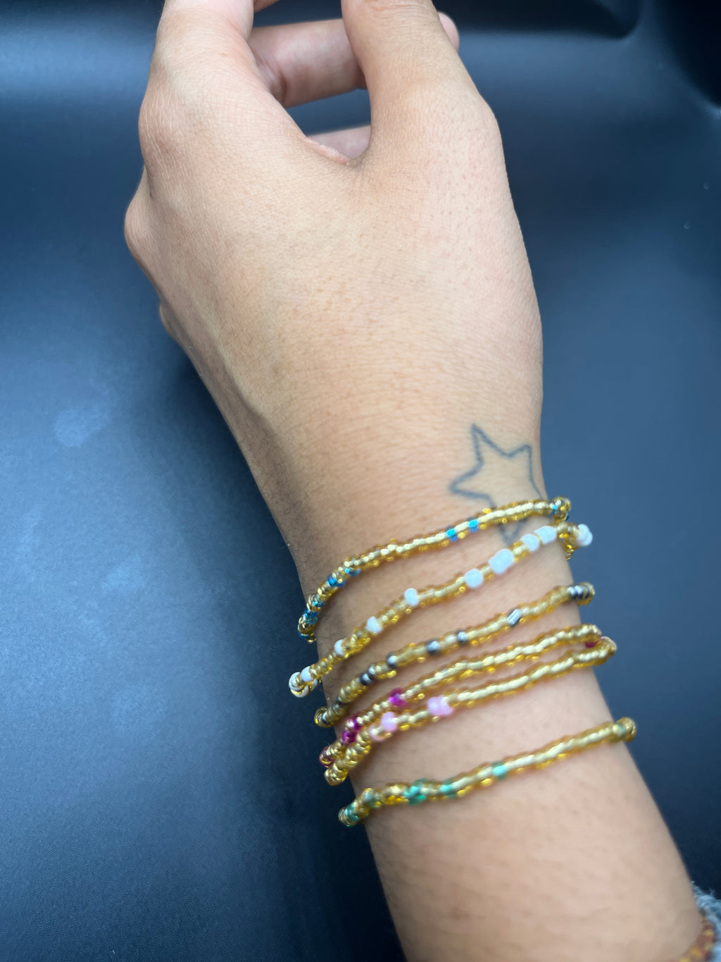Lot de 6 bracelets en perles de rocaille